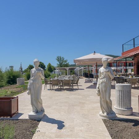 Eco Therma Village Kranewo Exterior foto The restaurant