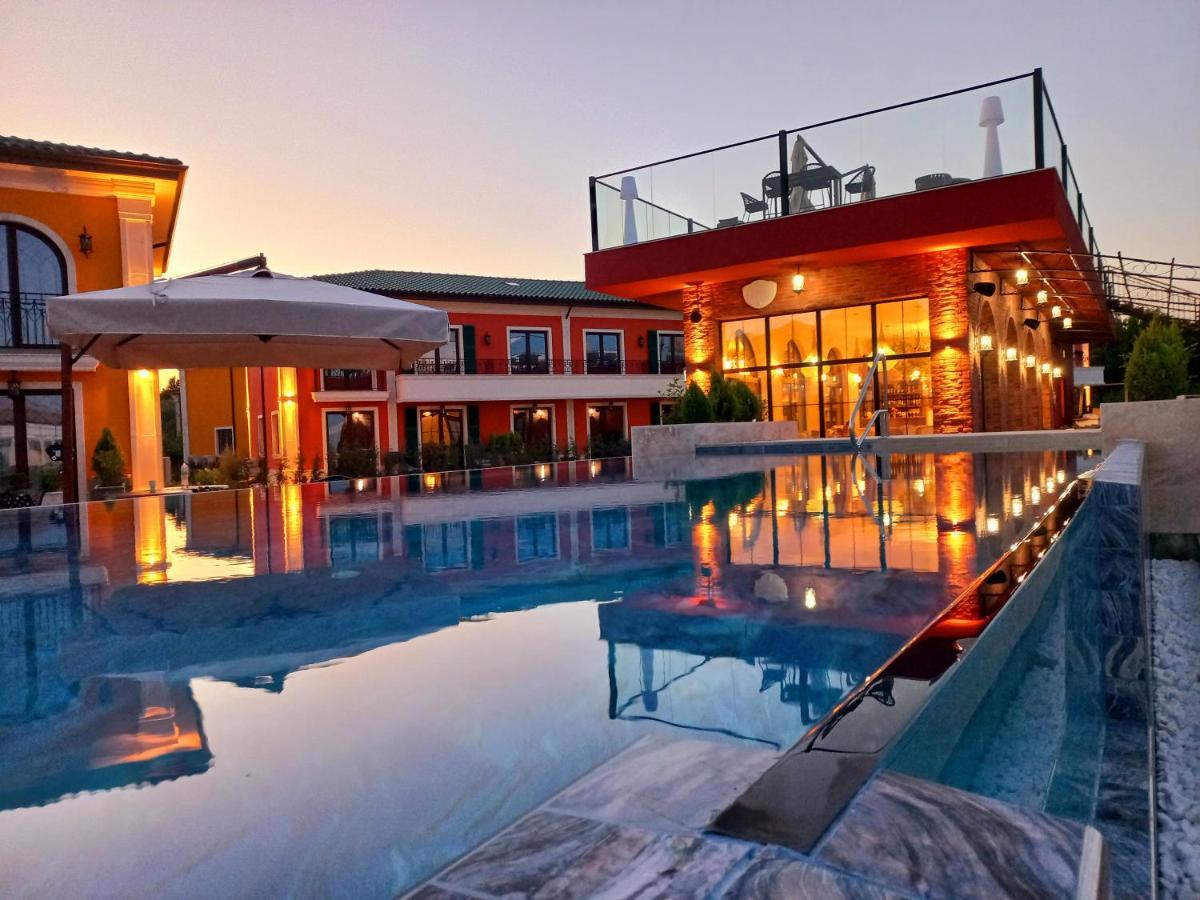 Eco Therma Village Kranewo Exterior foto The hotel's pool